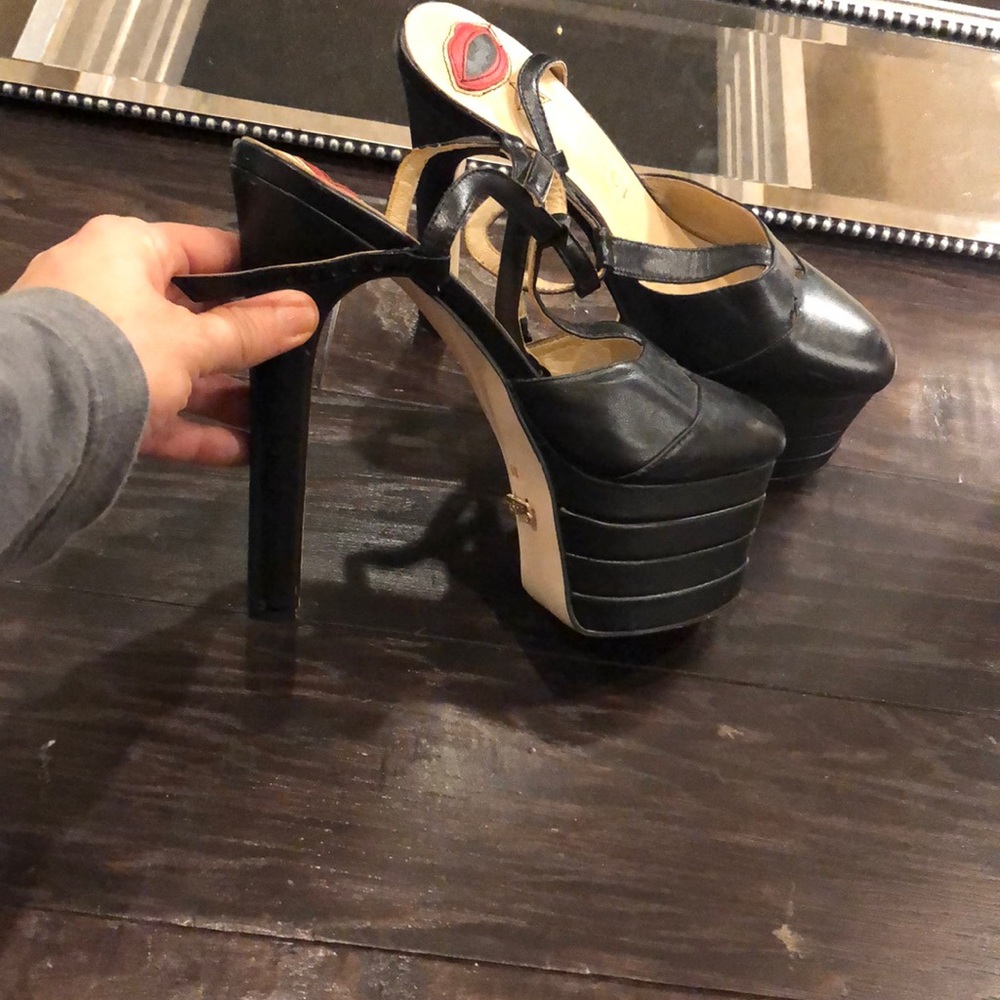 Black  6 inch platform heels